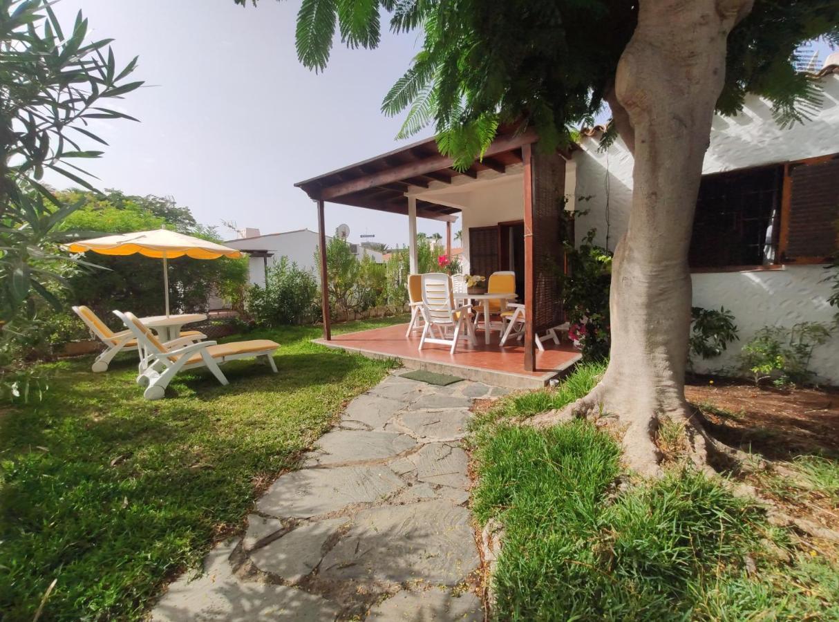 Lovely 2 Bedroom Bungalow With Parking 马斯帕洛马斯 外观 照片