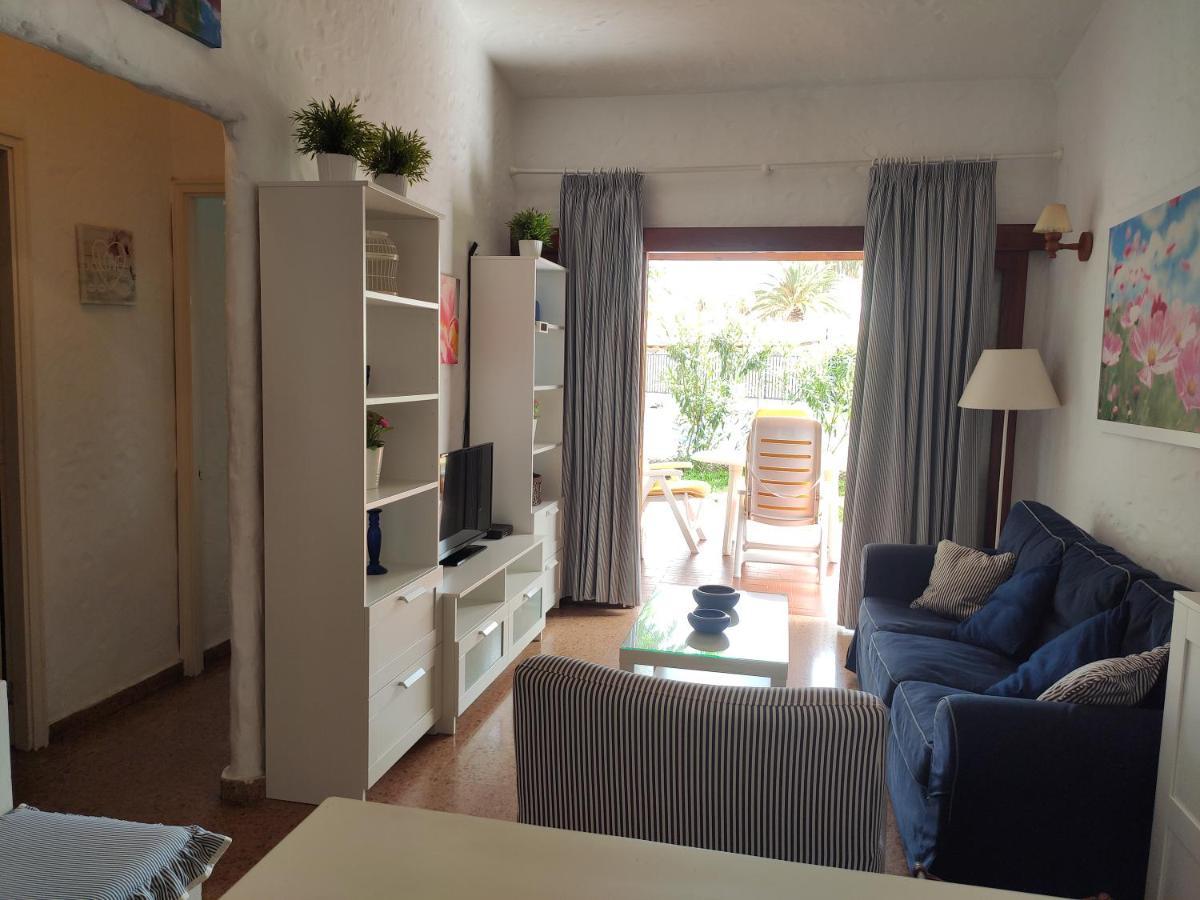 Lovely 2 Bedroom Bungalow With Parking 马斯帕洛马斯 外观 照片