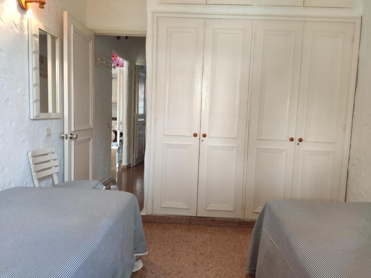 Lovely 2 Bedroom Bungalow With Parking 马斯帕洛马斯 外观 照片